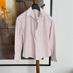 GAP Women’s Button-Down Shirt